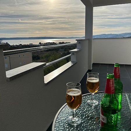 Apartment Marko With A Beautiful View Of The Sea Kaštel Sućurac Bagian luar foto