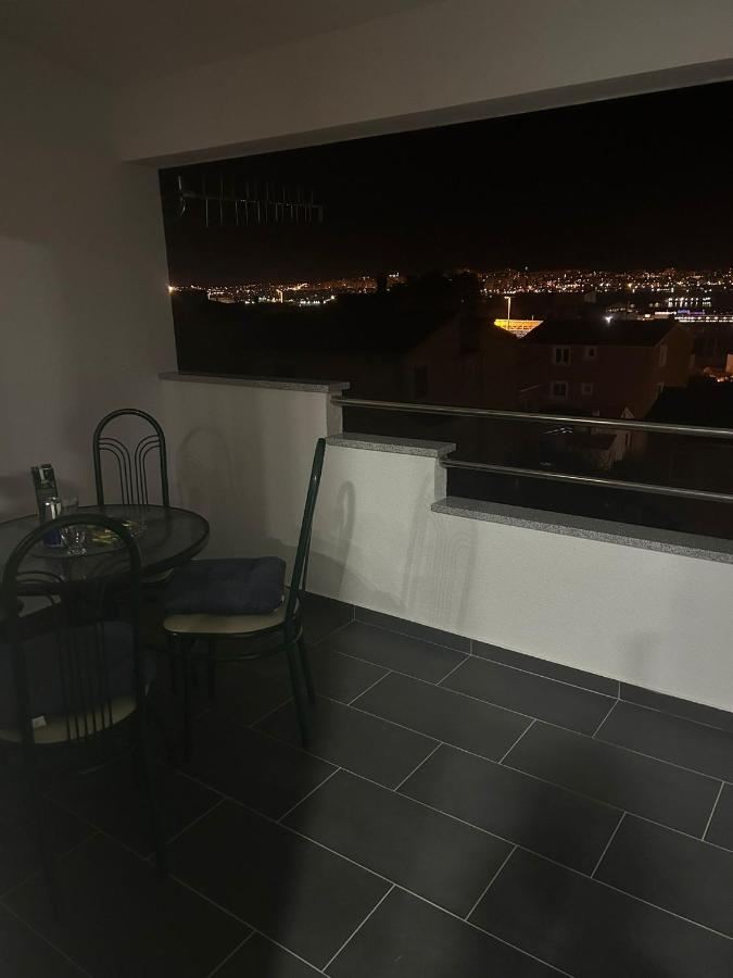 Apartment Marko With A Beautiful View Of The Sea Kaštel Sućurac Bagian luar foto